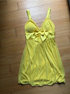 Taboo Bright Yellow Bow-Front Dress